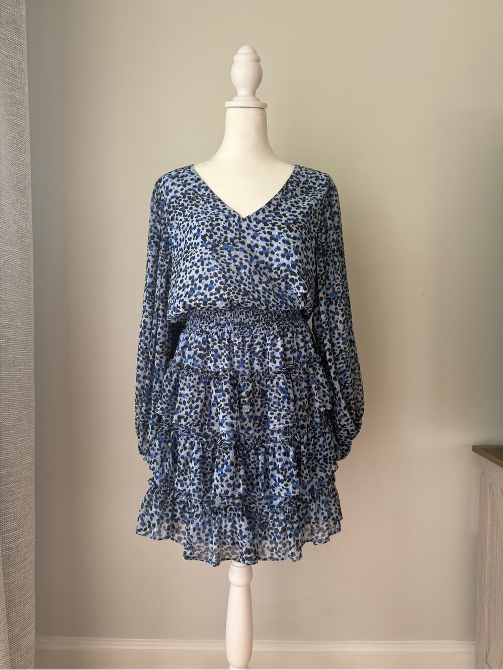 Express Blue Animal Print Ruffle Dress Women’s Size M NWT